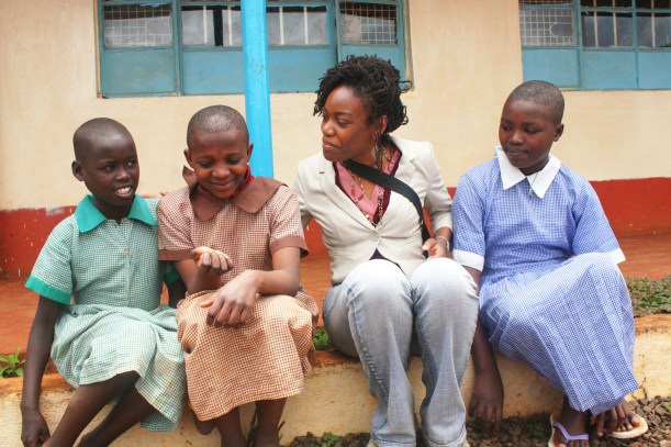 Alright, I really really love kids! These adolescent Kikuyu girls were so shy and curious. It was a pleasure to hang out with them (Thunguma, Nyeri, Kenya)