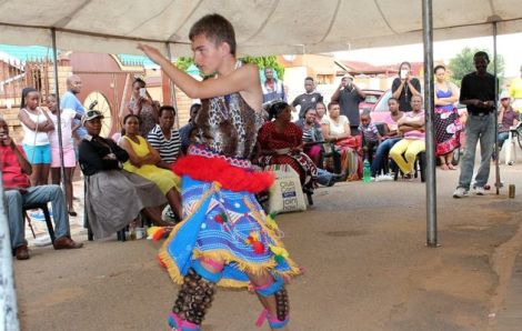 Kyle in full sangoma regalia