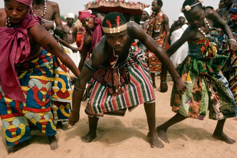 BENIN, GRAND POPO. Annual meeting of voodoo cult followers in January 1998. Photo by Jean-Claude Coutausee